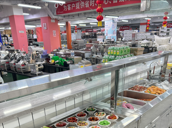 酒店厨房设备新选择：一站式采购，专业服务，餐饮行业品质升级
