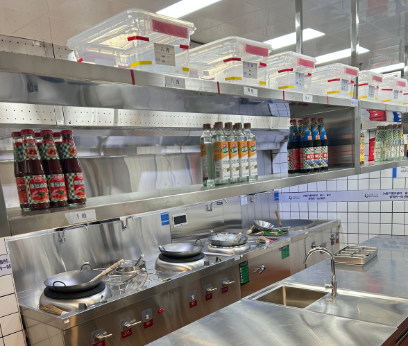 餐饮行业新动力：一站式厨房设备采购，酒店用品专业服务
