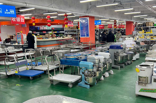 厨房设备+排烟系统，一站式服务打造酒店厨房新标准