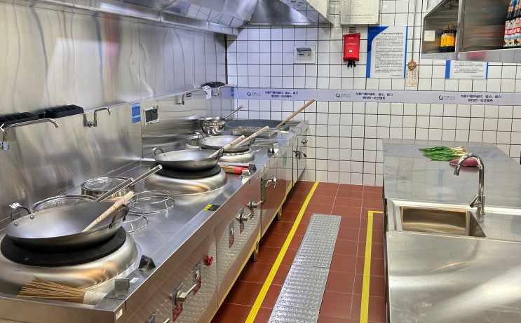 酒店用品一站式购齐，厨房排烟设备无忧！专业服务