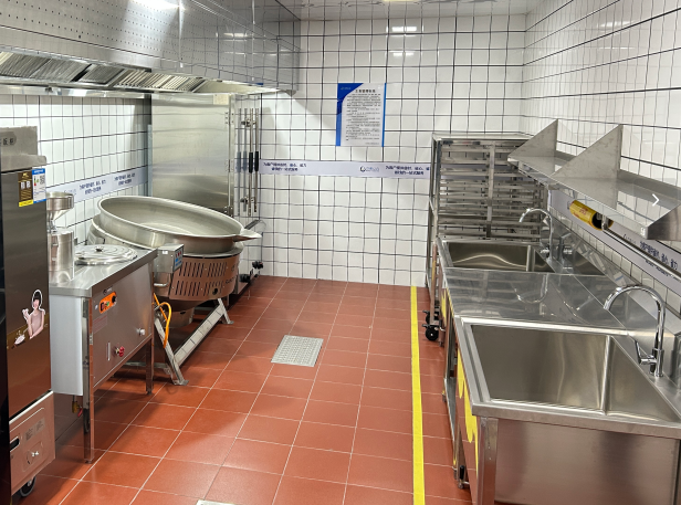 西餐自助厨房设备精选：品质与创新，打造高端用餐体验！