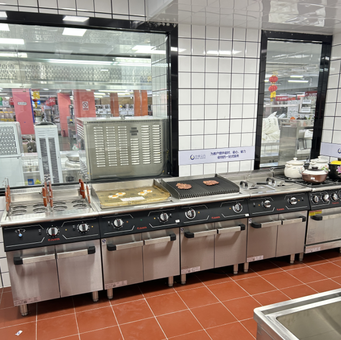 西餐店厨房设备智能化案例：从自动披萨炉到智能温控烤箱，效率提升50%！